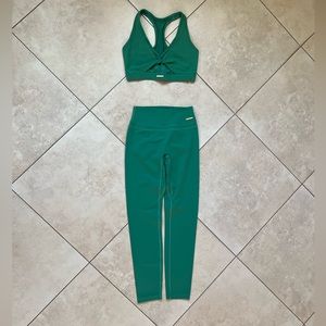 Whitney Simmons x Gymshark Set (Mesh Bra & High Rise Leggings) in Palm Green